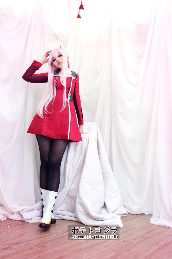    Potato-Godzilla-Zero-Two 动漫角色扮演COSPLAY写真，清纯制服美少女梦幻演绎第18张图片
