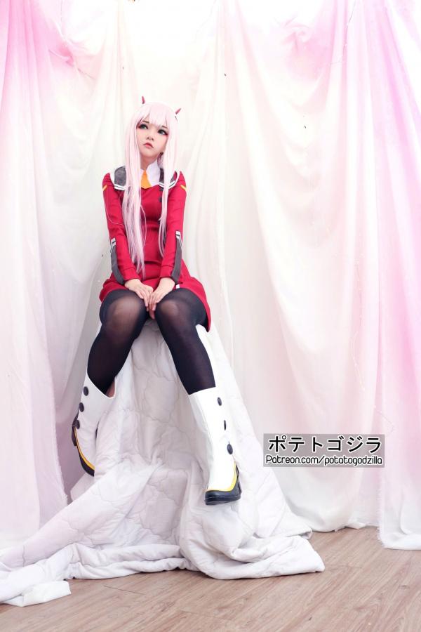    Potato-Godzilla-Zero-Two 动漫角色扮演COSPLAY写真，清纯制服美少女梦幻演绎第19张图片