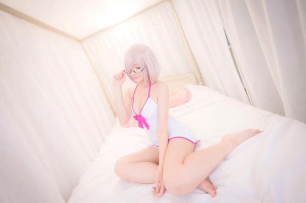    Yuki亭 - FGO玛修·基列莱特高还原Cosplay写真，私房萌系与战术泳装风格双重演绎，精致少女感十足 [140P]第42张图片