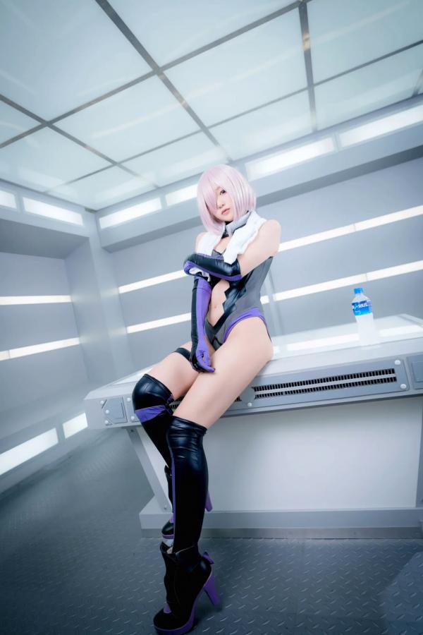    Yuki亭 - FGO玛修·基列莱特高还原Cosplay写真，私房萌系与战术泳装风格双重演绎，精致少女感十足 [140P]第52张图片