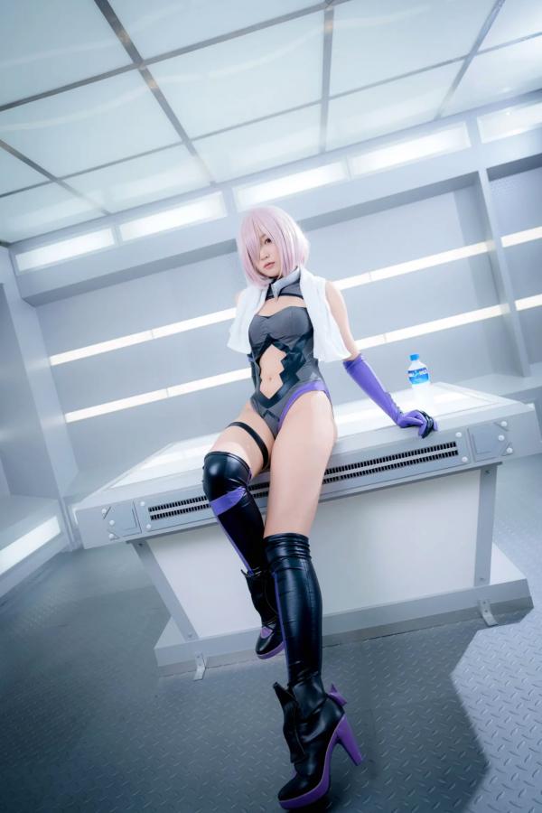    Yuki亭 - FGO玛修·基列莱特高还原Cosplay写真，私房萌系与战术泳装风格双重演绎，精致少女感十足 [140P]第58张图片