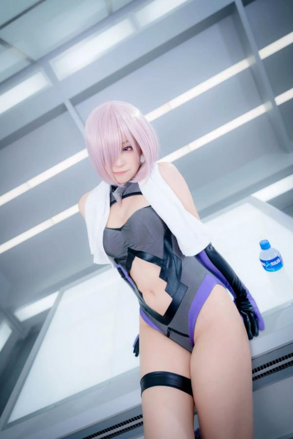    Yuki亭 - FGO玛修·基列莱特高还原Cosplay写真，私房萌系与战术泳装风格双重演绎，精致少女感十足 [140P]第73张图片