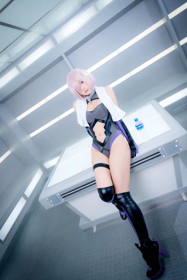    Yuki亭 - FGO玛修·基列莱特高还原Cosplay写真，私房萌系与战术泳装风格双重演绎，精致少女感十足 [140P]第77张图片