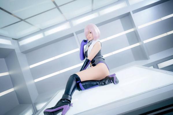    Yuki亭 - FGO玛修·基列莱特高还原Cosplay写真，私房萌系与战术泳装风格双重演绎，精致少女感十足 [140P]第104张图片