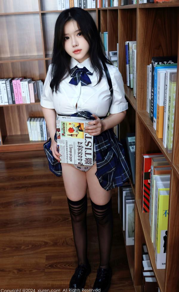    XiuRen秀人网Vol.8637-小薯条nienie-图书馆学妹制服诱惑-白衬衫格子裙黑丝大尺度私房-2024.05.31第30张图片