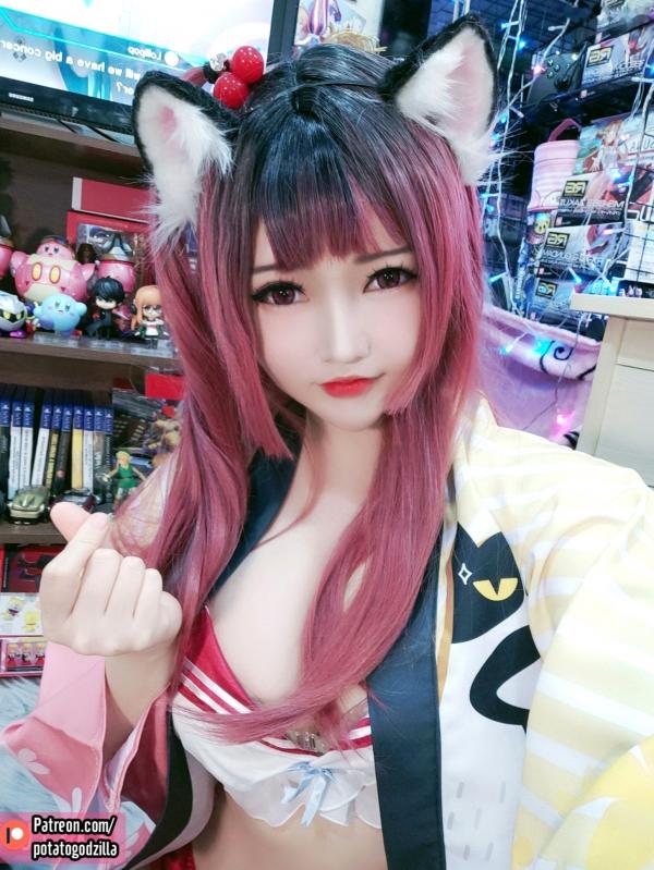    Potato-Godzilla-Weeb-Girl：宅系游戏少女空间，猫耳萌妹性感Cosplay室内私房写真第53张图片