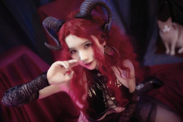    阿半今天很开心 靡烟恶魔[34P]第19张图片