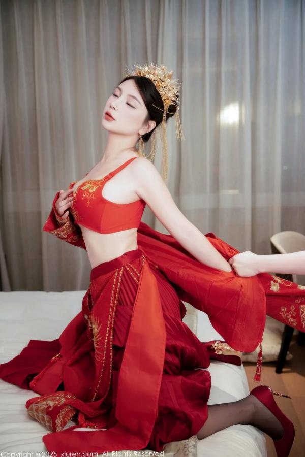    [XiuRen] 秀人 2025.10.14 No.10865 小蛮妖Yummy 新中式婚房红色嫁衣诱惑 私房性感大尺度第58张图片