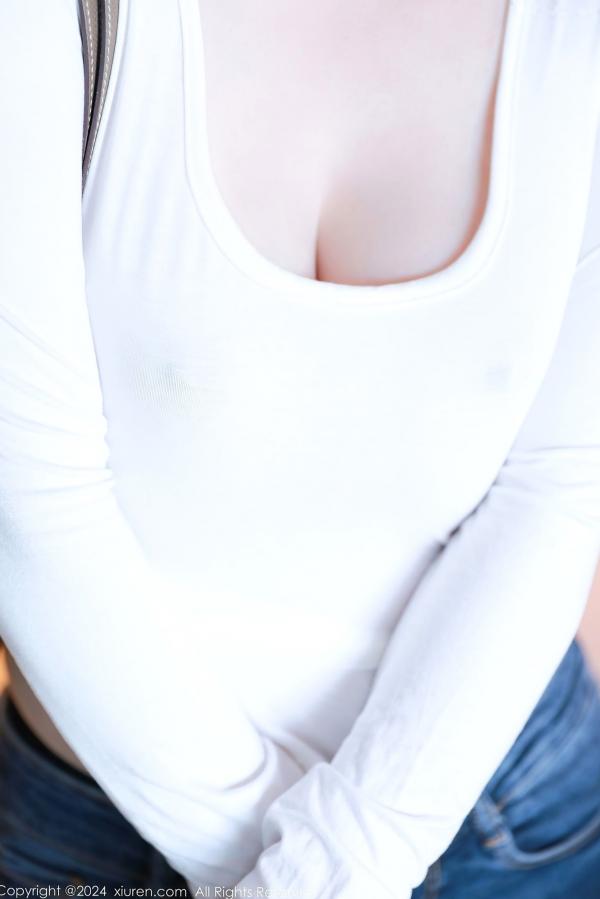    XiuRen秀人网-8618-白茹雪abby-极致大尺度私房写真-黑丝诱惑-2024.05.29第3张图片