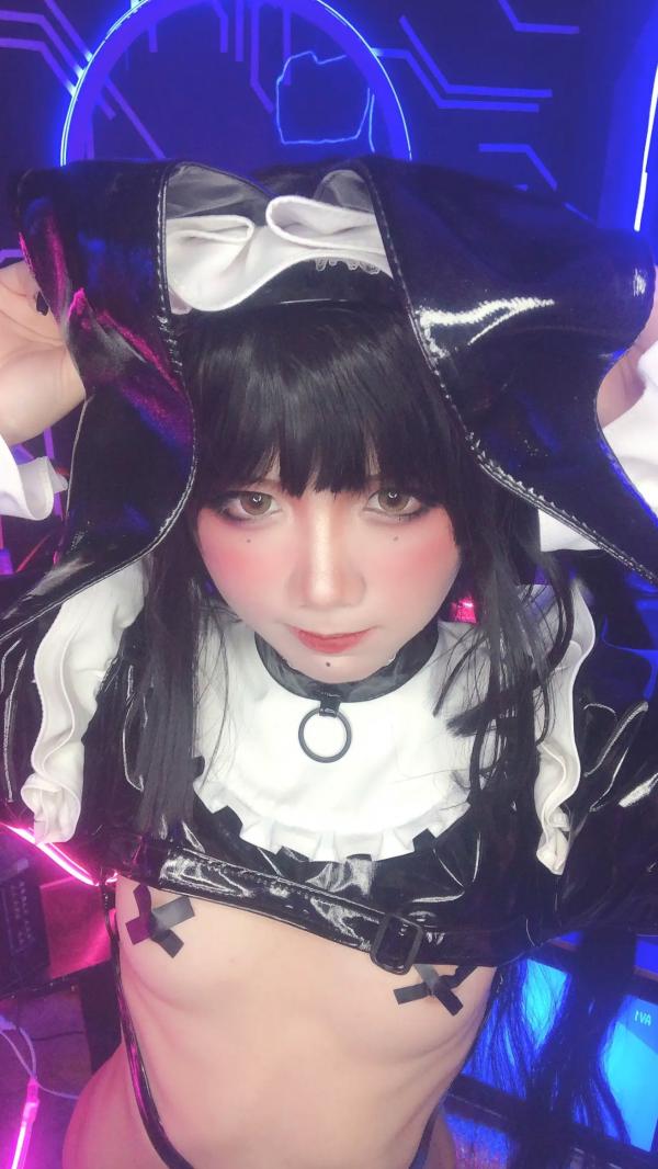    PoppaChan - Zenith Bunny 赛博朋克漆皮兔女郎角色扮演私房写真 [78P]第40张图片