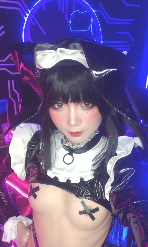    PoppaChan - Zenith Bunny 赛博朋克漆皮兔女郎角色扮演私房写真 [78P]第42张图片