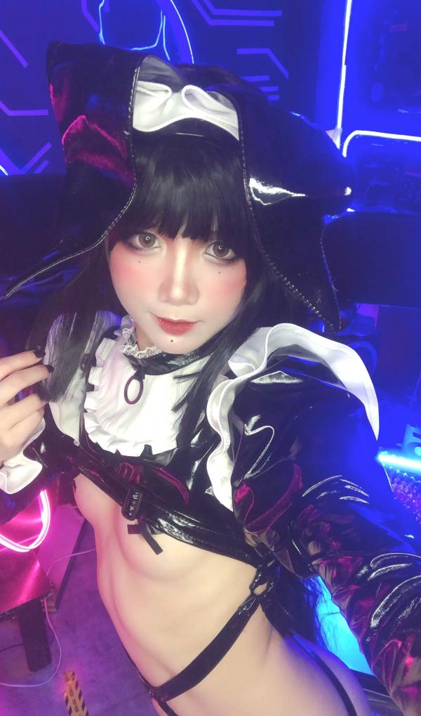    PoppaChan - Zenith Bunny 赛博朋克漆皮兔女郎角色扮演私房写真 [78P]第50张图片