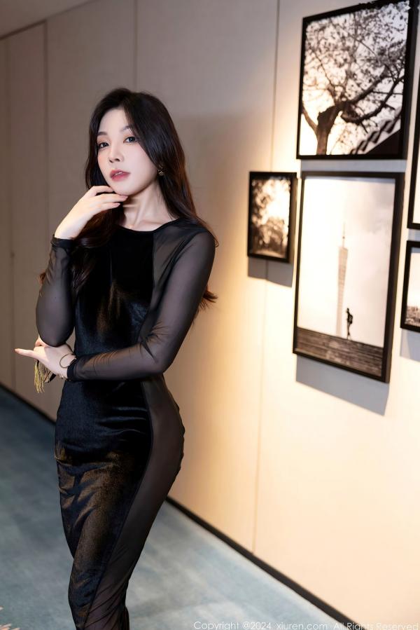 徐莉芝Booty 陈芝  秀人网8598期徐莉芝Booty绝美写真：极致诱惑白纱透视睡裙与冷艳黑色镂空礼服，完美勾勒傲人身材曲线第4张图片