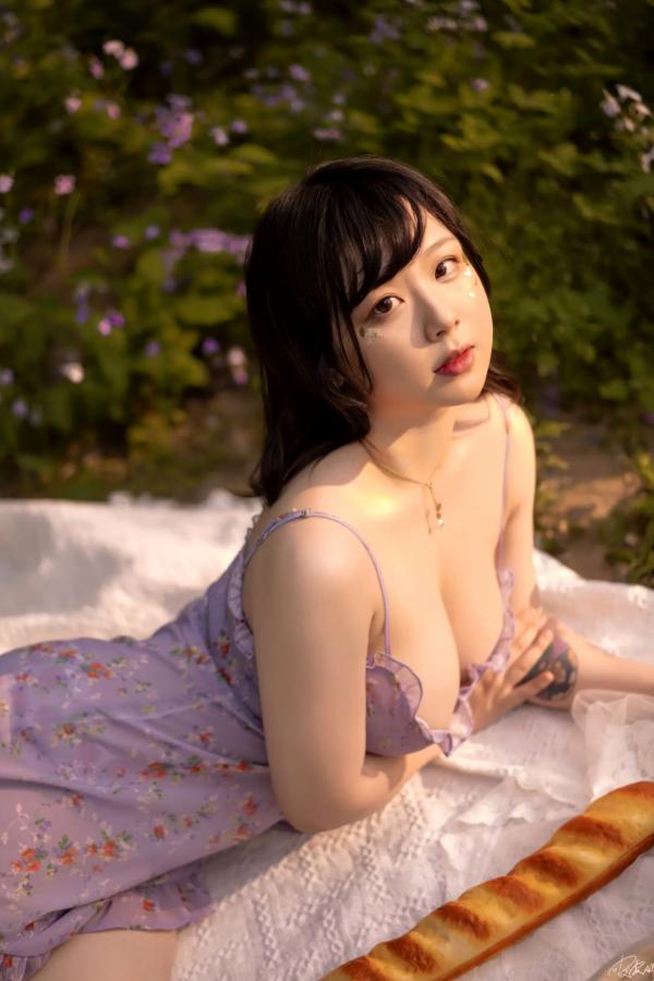    皮皮奶 - 野餐呀清新甜美户外野餐风写真，碎花吊带裙少女的草地私房大片 [20P]第6张图片