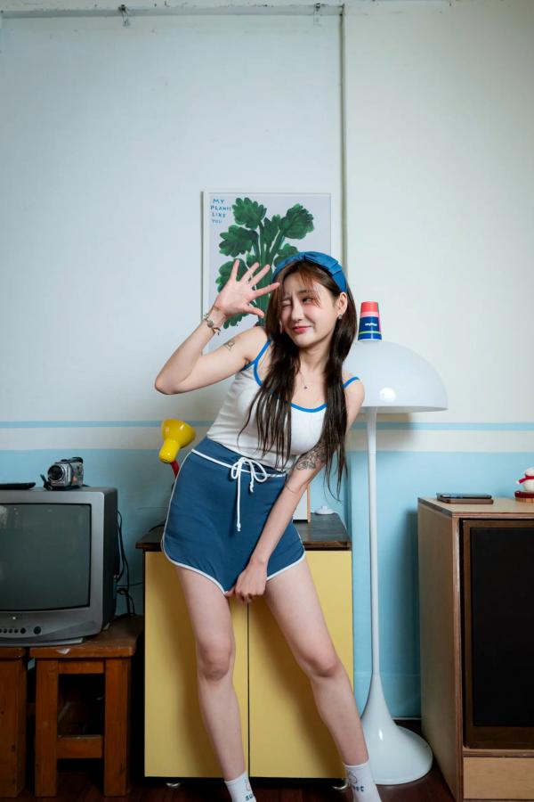   Muchenne 004 - YU [73P] 居家私房写真，清新甜美少女复古风，纹身女神慵懒日常第43张图片