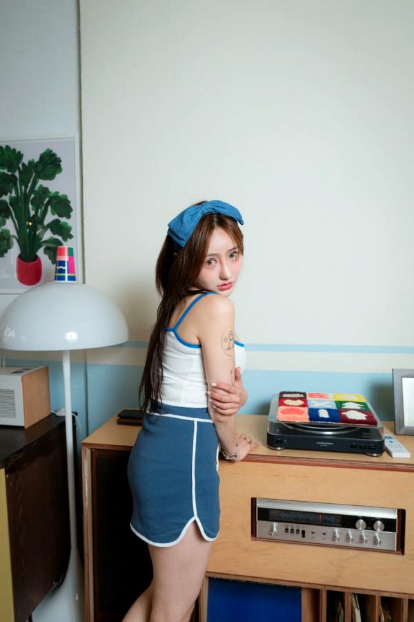    Muchenne 004 - YU [73P] 居家私房写真，清新甜美少女复古风，纹身女神慵懒日常第57张图片