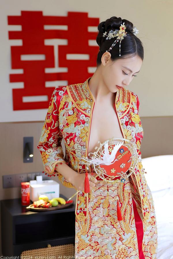    XiuRen秀人网-8534-lingyu69：中式新娘主题，古典红色嫁衣，极致私房诱惑，气质冷艳女神第12张图片