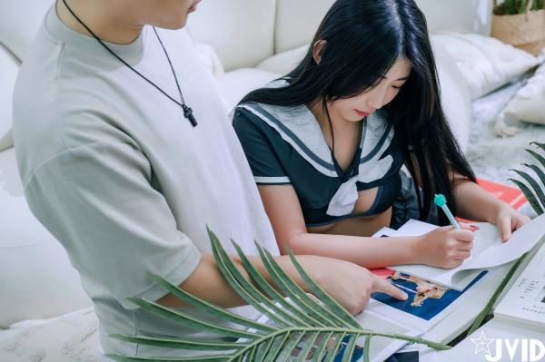    JVID肉包Mini：清纯校服女学生色诱家教老师，禁忌师生角色扮演，大尺度第一视角互动写真，童颜巨乳性感诱惑（2023.07.25）第14张图片