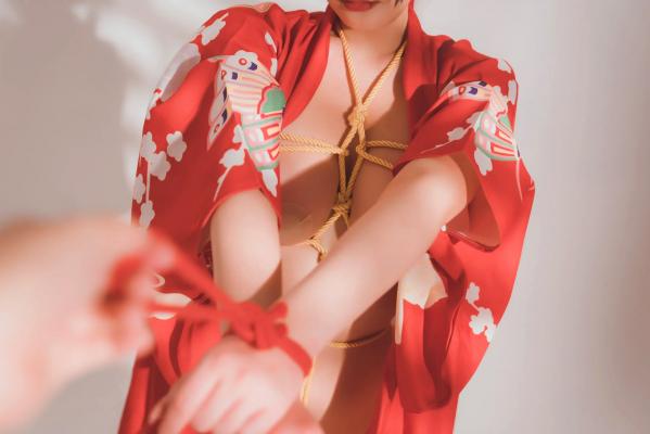    星澜是澜澜叫澜妹呀 - 和服绳缚绝美写真，日式极致绳艺，古典韵味十足的私房艺术大片 [50P]第12张图片