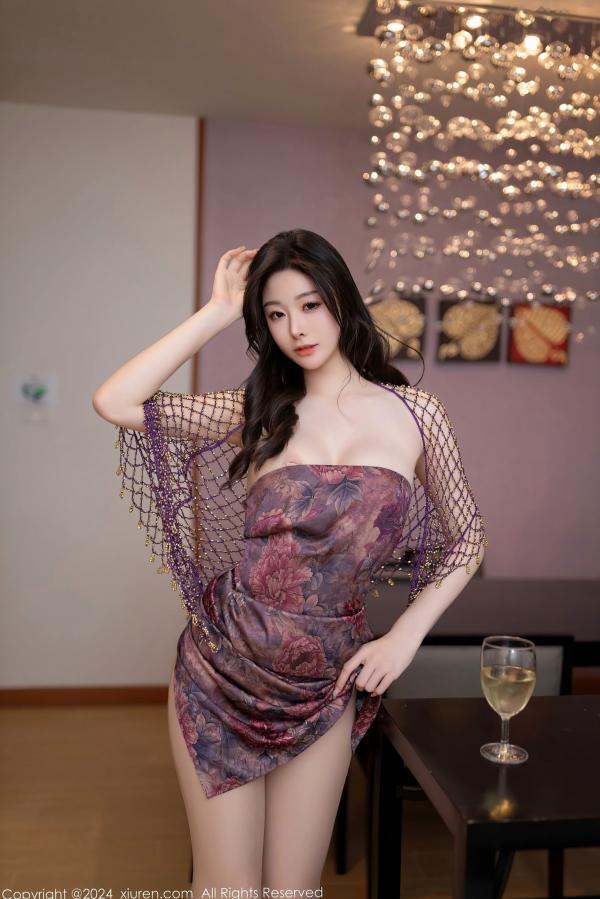    秀人女神小逗逗：紫色网纱魅惑私房写真，极致身材展现曲线魅力，高颜值极品艺术视觉大赏第13张图片