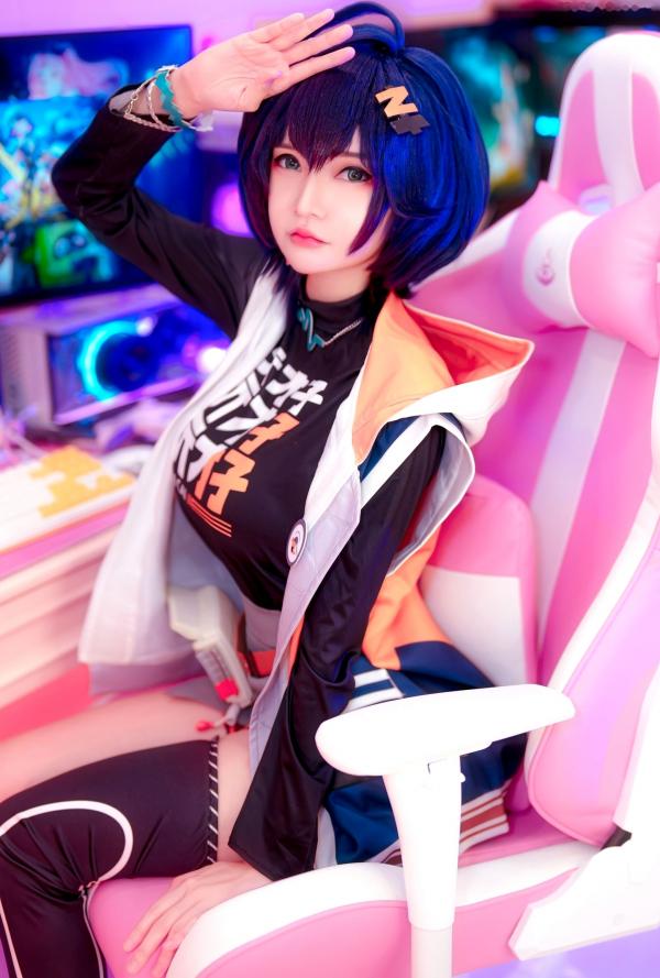    Potato-Godzilla-绝区零贝尔Cosplay-电竞房赛博美少女-极致性感私房写真第2张图片
