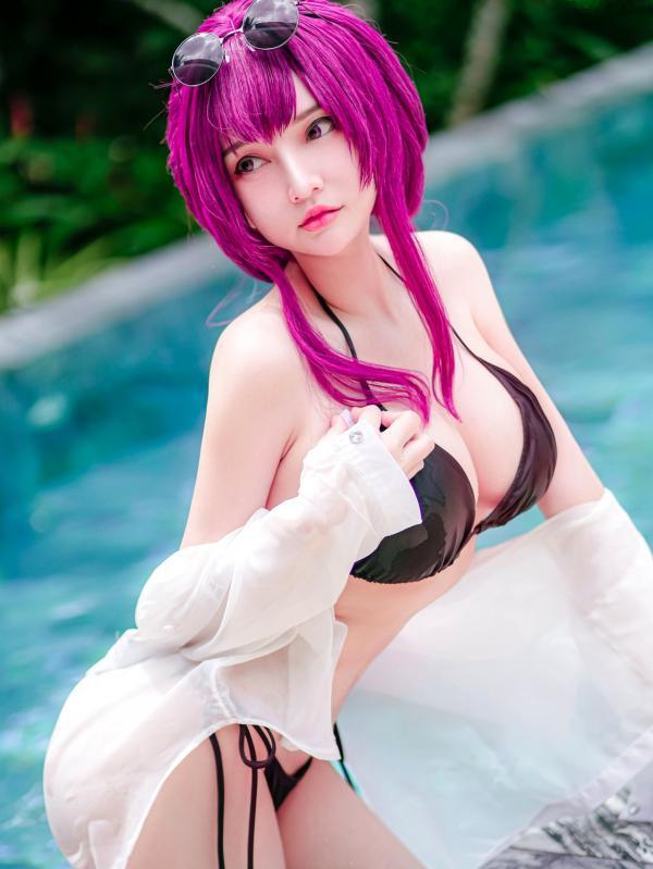    Potato-Godzilla版卡芙卡泳装Cosplay：崩坏星穹铁道角色扮演性感湿身泳池写真第2张图片