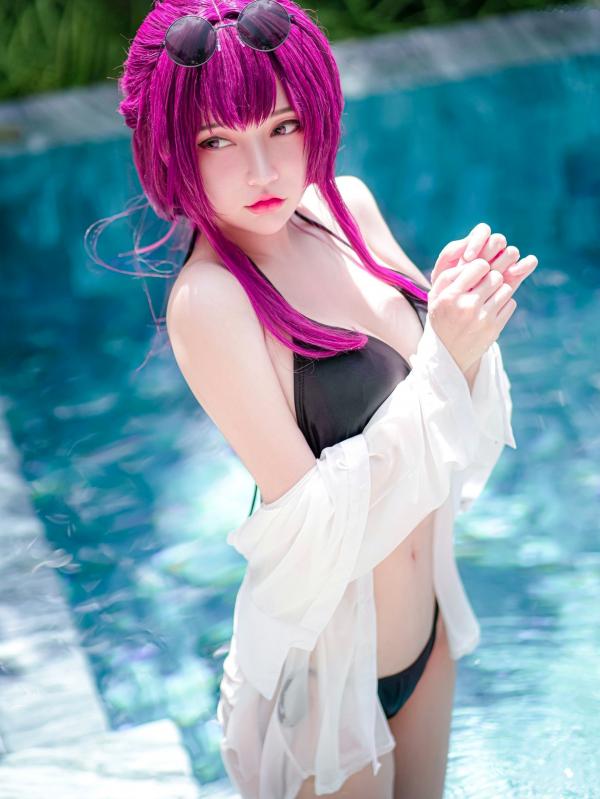    Potato-Godzilla版卡芙卡泳装Cosplay：崩坏星穹铁道角色扮演性感湿身泳池写真第3张图片