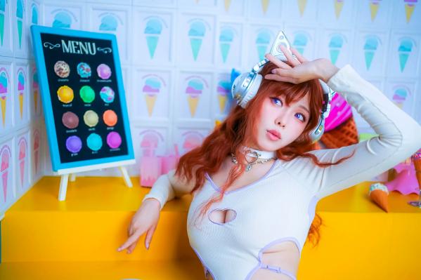    Ely_eee(ElyEE子) - 二次元Y2K猫音甜心角色扮演，全套25P高颜值美少女写真第9张图片