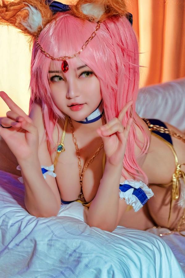    Potato-Godzilla-Tamamo-No-Mae-FGO二次元精美Cosplay私房照：粉色兽耳动漫少女性感比基尼诱惑大尺度写真第2张图片