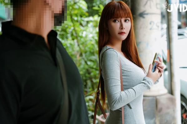    JVID-乐乐-部下之妻-NTR剧情：极品女神挑战禁忌，大尺度角色扮演，私房唯美写真，性感极致挑逗，2023.06.11第18张图片