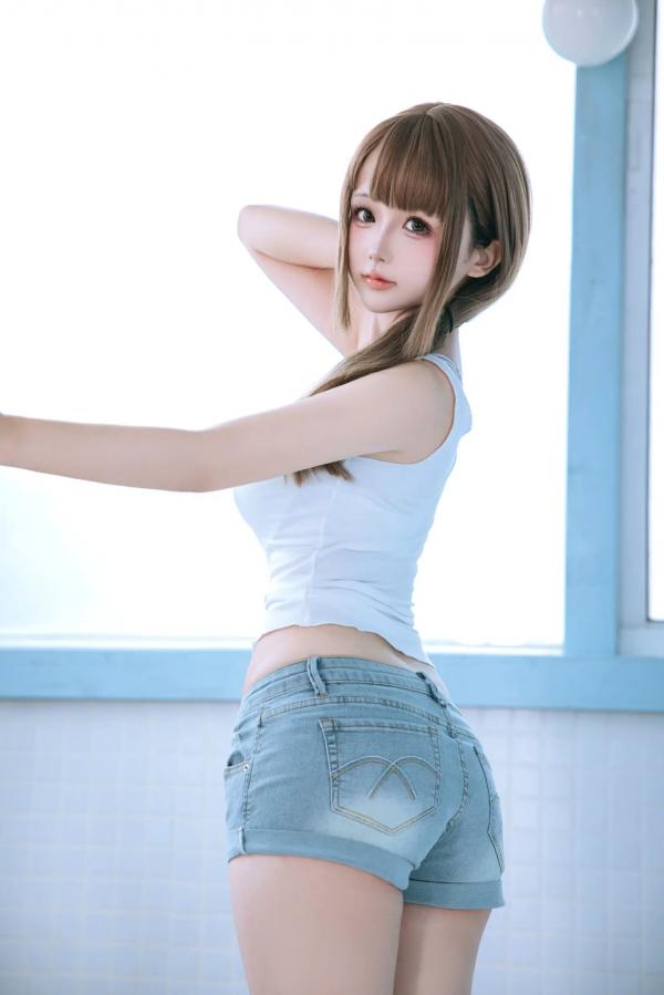    日奈娇 - 男浴室保洁员：极致白嫩私房角色扮演，纯欲萝莉浴室诱惑大片 [170P]第5张图片