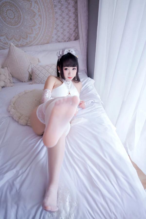    胡桃猫Kurumineko - 白靡烟旗袍私房，白色超薄蕾丝透视装美如画，极品身材与白丝诱惑绝美写真 [106P]第54张图片