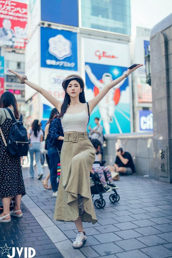    JVID-辰辰-病娇写真-制服角色扮演-缠绕绷带性感大尺度-2023.09.02第39张图片