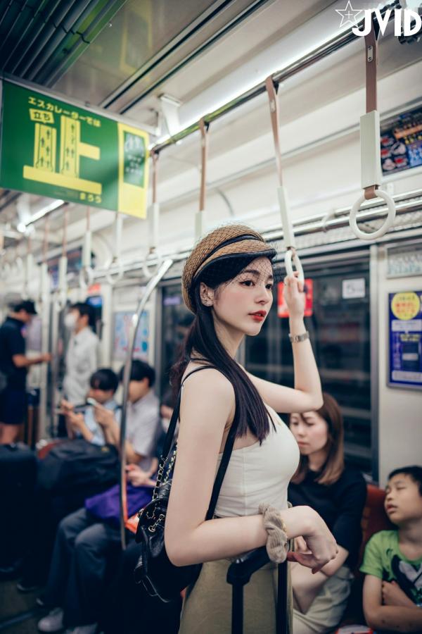    JVID-辰辰-病娇写真-制服角色扮演-缠绕绷带性感大尺度-2023.09.02第49张图片