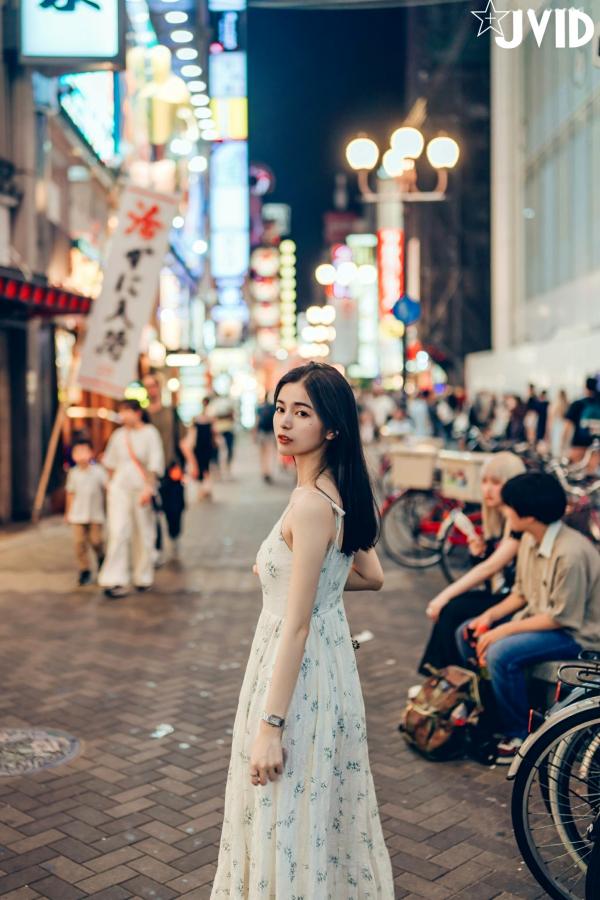    JVID-辰辰-病娇写真-制服角色扮演-缠绕绷带性感大尺度-2023.09.02第72张图片