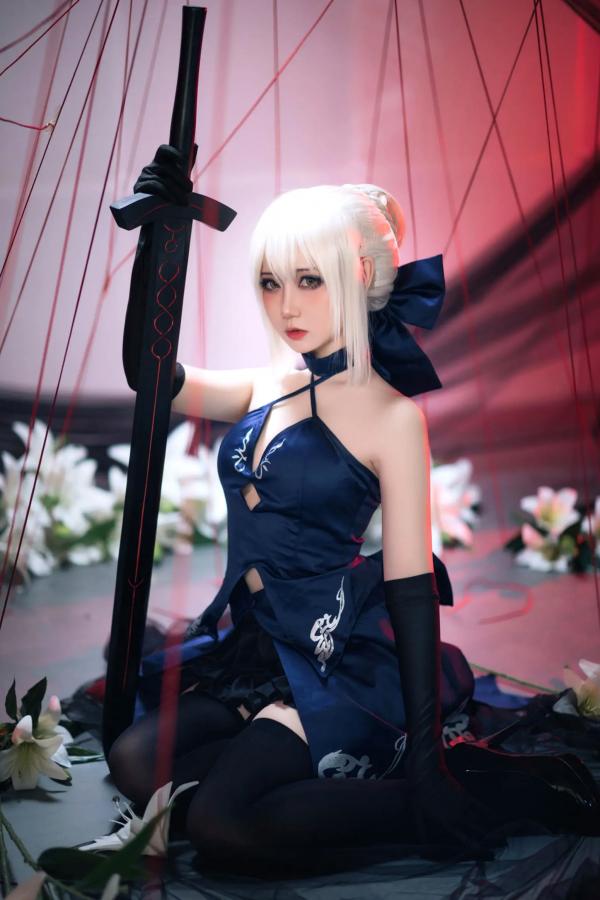    焖焖碳 - FGO 黑呆二次元高质COS，冷艳暗黑风御姐游戏绝美写真 [30P]第22张图片