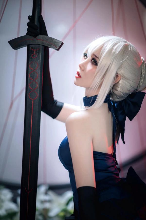    焖焖碳 - FGO 黑呆二次元高质COS，冷艳暗黑风御姐游戏绝美写真 [30P]第24张图片