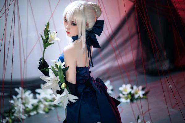    焖焖碳 - FGO 黑呆二次元高质COS，冷艳暗黑风御姐游戏绝美写真 [30P]第30张图片