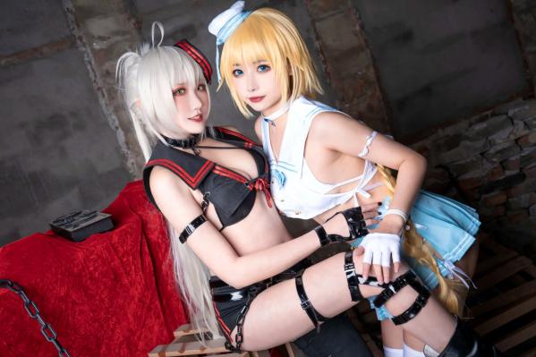    Momoko葵葵 瓜希酱 - FATE黑白贞德Cosplay，冷艳黑化与清纯白贞双子，极致对比诱惑实拍 [60P]第31张图片