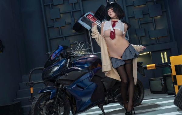    咬一口兔娘(Yiko湿润兔)10月作品：赛博逆JK制服诱惑，机车黑丝与大胆角色扮演的高能视觉盛宴[87P]第36张图片