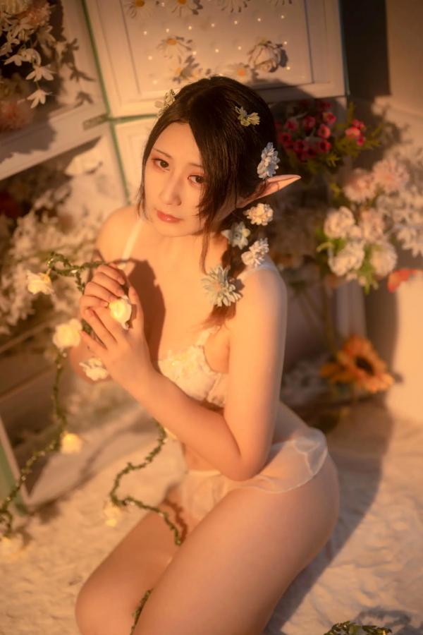    Zyra秋 繁花私房写真：花间精灵造型唯美蕾丝内衣诱惑[40P]第4张图片