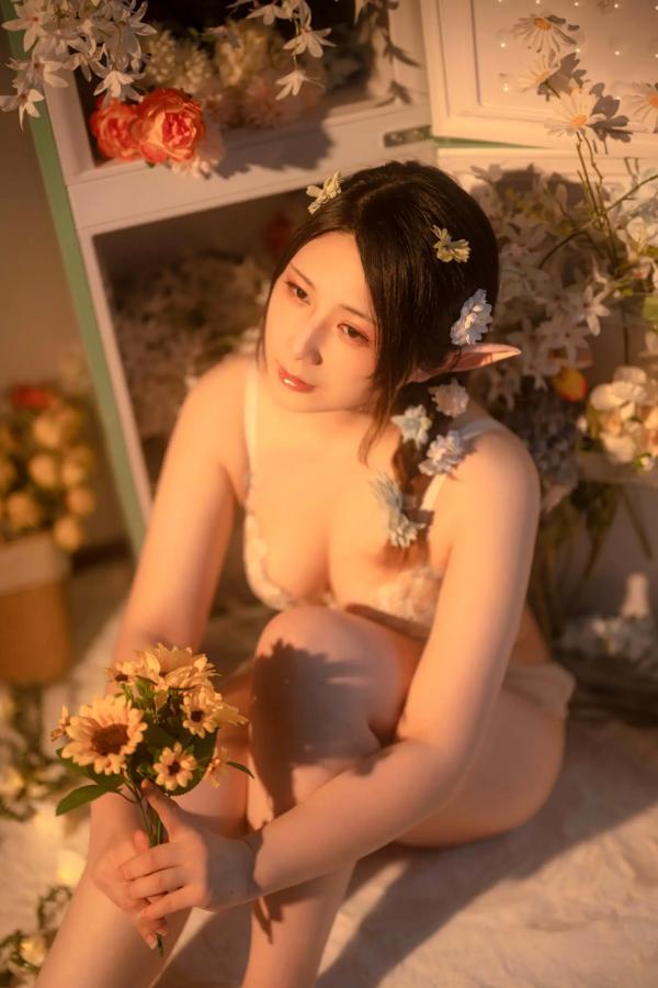    Zyra秋 繁花私房写真：花间精灵造型唯美蕾丝内衣诱惑[40P]第7张图片