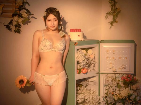    Zyra秋 繁花私房写真：花间精灵造型唯美蕾丝内衣诱惑[40P]第35张图片