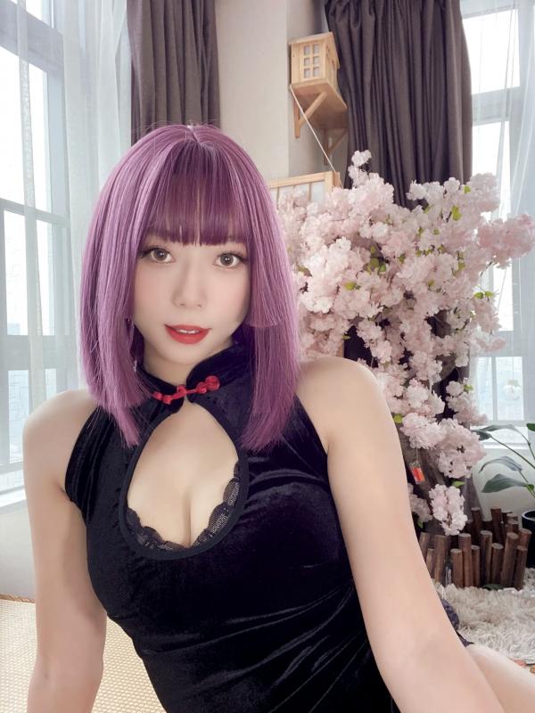    Money冷冷 - 黑丝吊带高叉旗袍蕾丝裙，日式樱花背景下极致性感私房演绎 [107P]第26张图片
