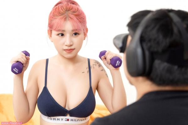    JVID-艾玛-全裸瑜伽-Naked-Yoga第31张图片