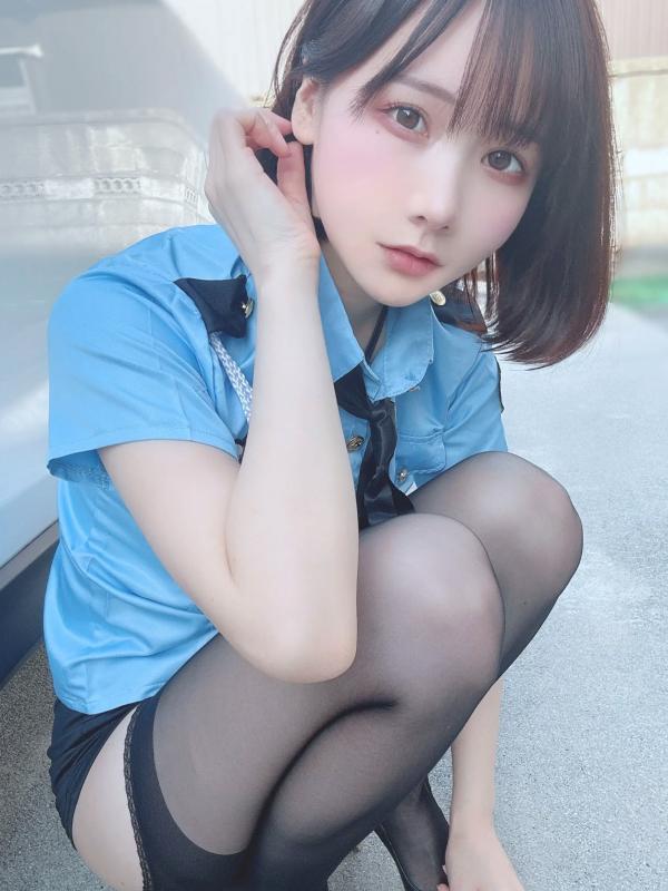    けん研(けんけん)制服诱惑与性感恶魔Cosplay写真，大尺度角色扮演，火辣身材尽显极致诱惑，2023.11精选合集第23张图片
