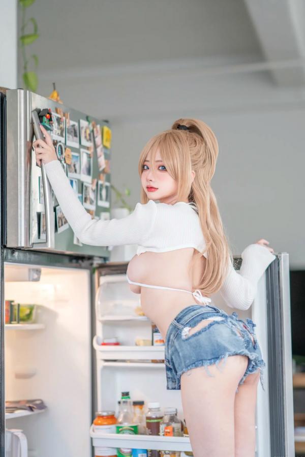    wendydydydy_酱油 - 辣妹女友，绝美金发居家私房极品诱惑 [22P]第9张图片