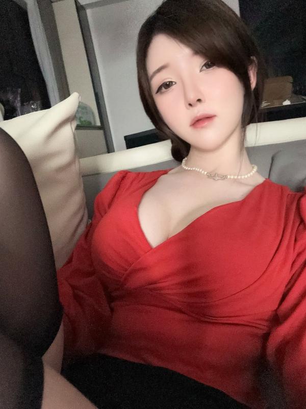    一小央泽 - 红色妈妈mommy，性感私房诱惑，绝美身材黑丝内衣大尺度写真 [74P]第59张图片