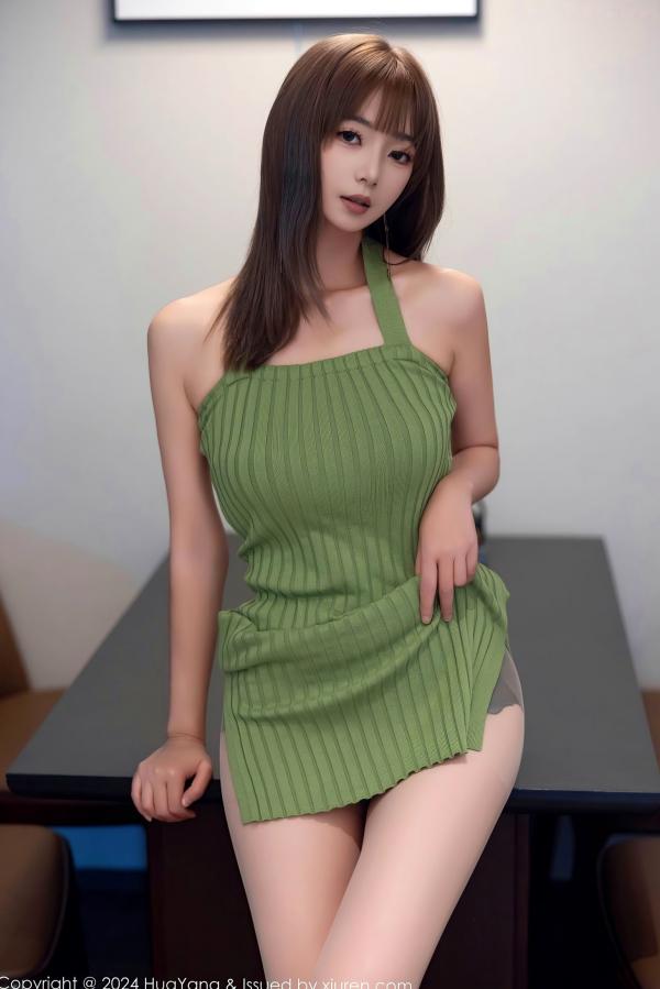    HuaYang花漾-600-宋kiki：绿色针织抹胸短裙展现轻熟气质，室内私房丝袜美腿诱惑，尽显高颜值女神风采第5张图片