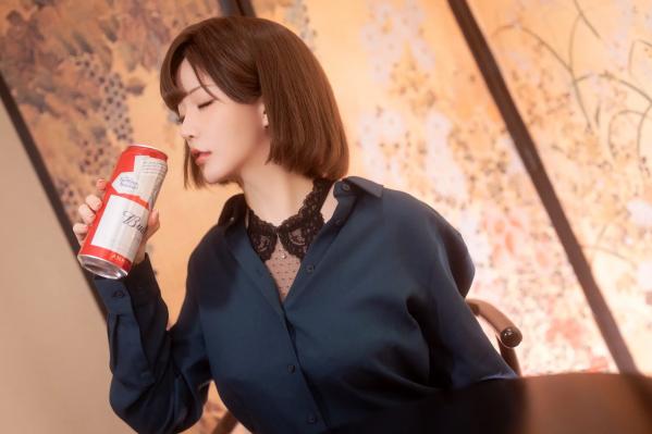    【私房摄影】星之迟迟：热心的邻居姐姐，身着性感黑色蕾丝内衣，诠释极致诱惑，尽显邻家尤物魅力第34张图片